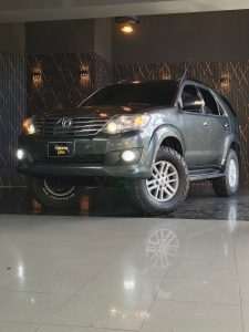 TOYOTA FORTUNER 2012 F-P